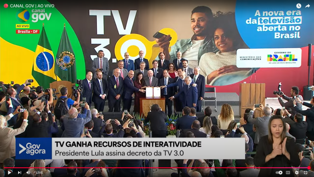 Ceremonial signing of Brazilian Presidential Decree enacting the TV 3.0 Standard, 27 August 2025. Courtesy of Canal Gov.