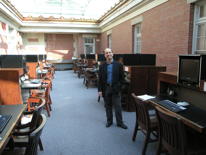 The Jerome Library at the Ellis Island Immigration Museum is home to "Voices from Ellis Island: An Oral History of American Immigration." Skip Pizzi served as technical director for the museum’s original oral history project, capturing firsthand accounts from immigrants who passed through Ellis Island. In these powerful interviews, they share stories of their homelands, the reasons behind their journeys, their arrival experiences, and their transition into American life and culture.